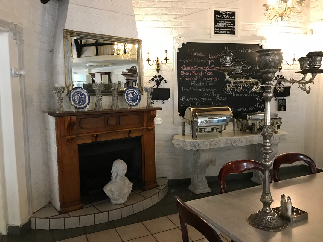 Arcadia Guesthouse & Restaurant主图