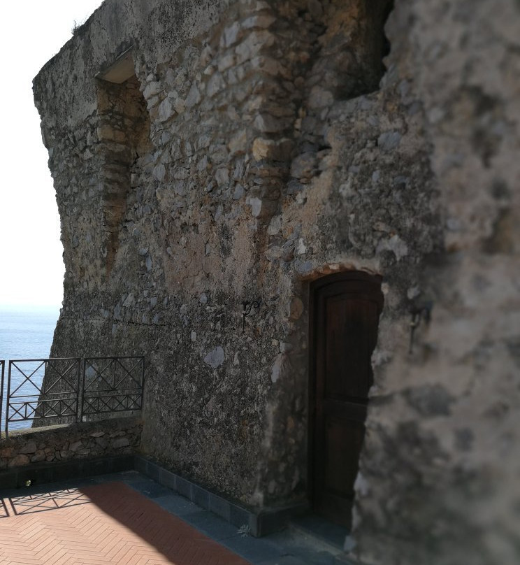 Torre del Capo di Conca景点图片