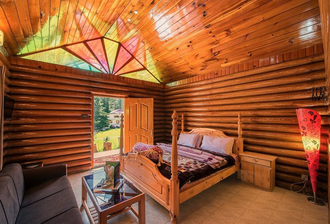 Pine Park Hotels & Resorts主图