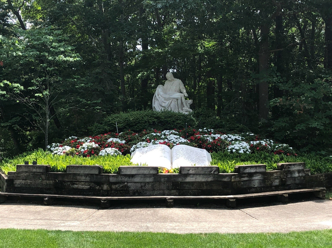 Shrine of Our Lady of the Island景点图片