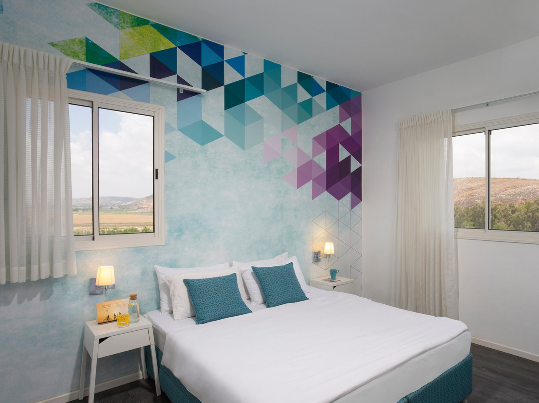 Metula Travel Hotel主图