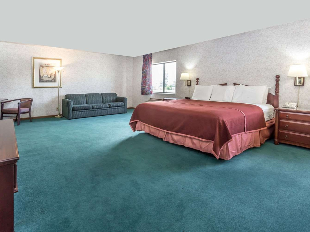 Howard Johnson by Wyndham Manteno主图