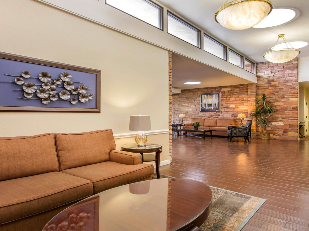 Westminster Memorial Park and Mortuary-Westminster必去景点