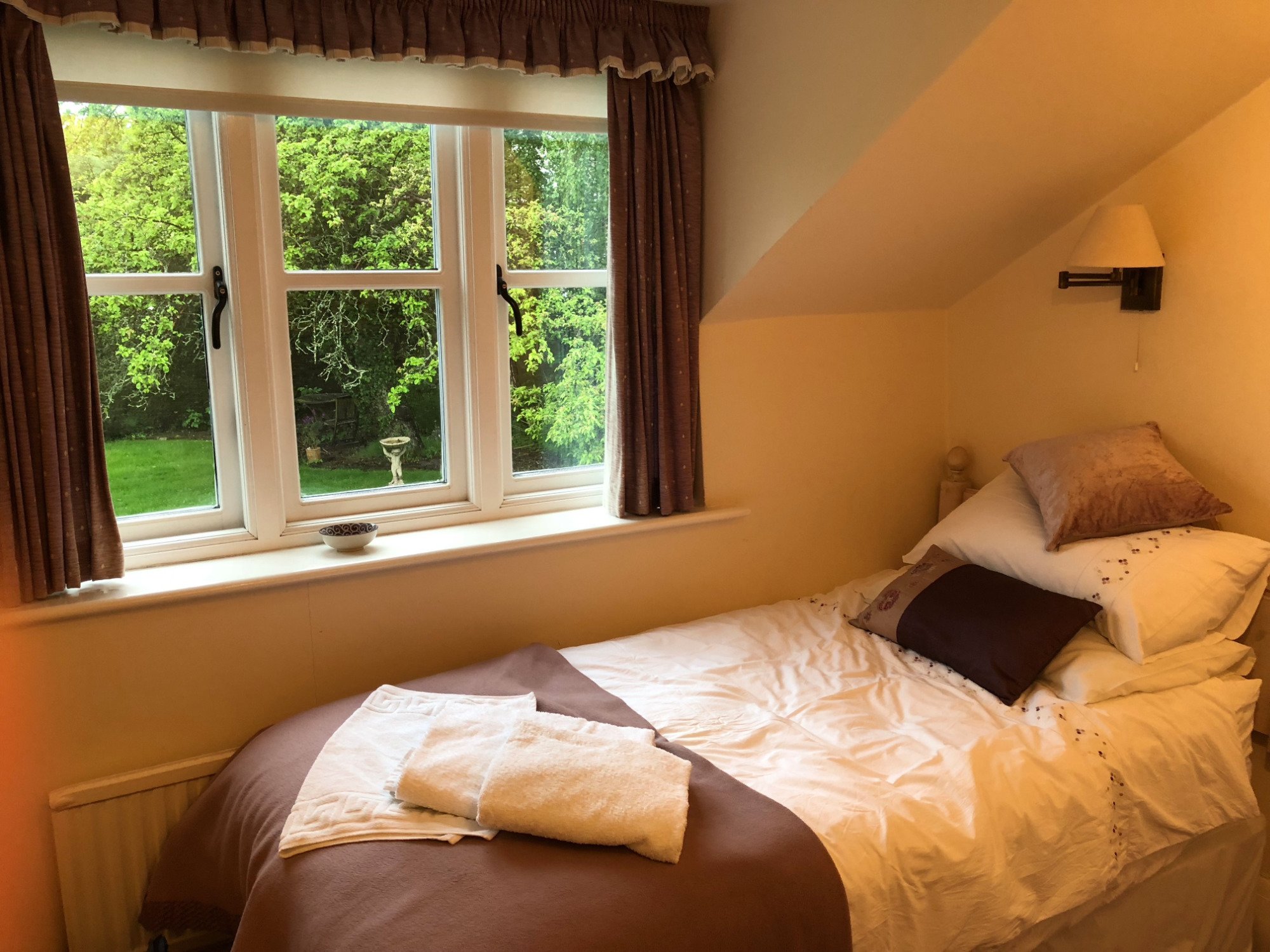 Lantern Cottage Bed & Breakfast-官方