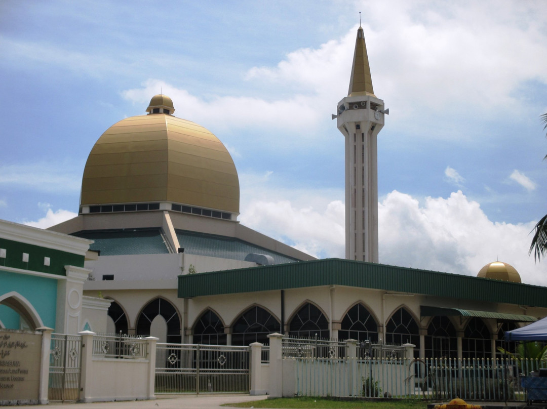 Bolkiah Mosque景点图片