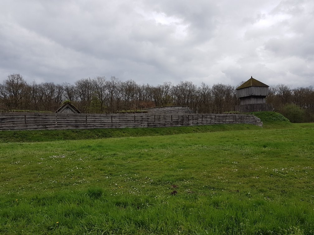Chateau a Motte-Saint-Sylvain-d'Anjou必去景点