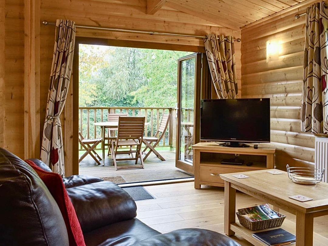 Viaduct Fishery & Holiday Lodges