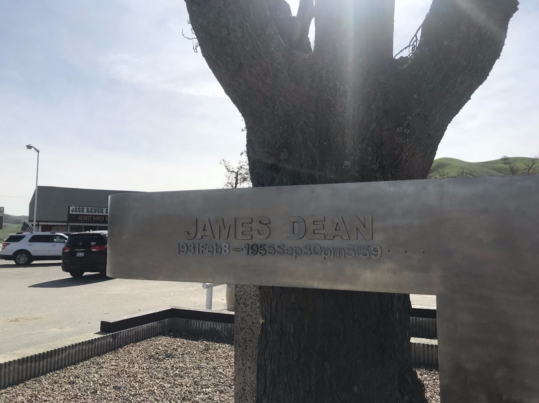 James Dean Memorial景点图片