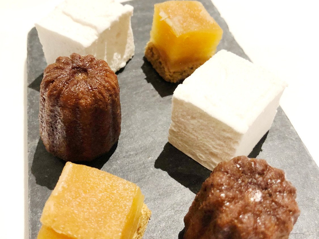 Hotel Restaurant La Chaumiere主图