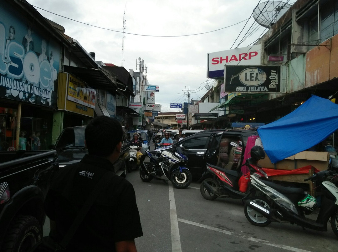 Pasar Atas Bukittinggi-武吉丁宜必去景点