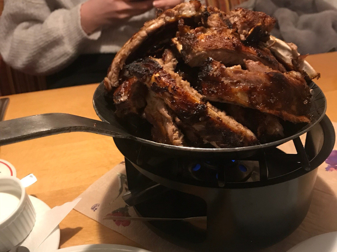 菲尔德山餐馆和美食-Gasthaus zum Dorfkrug