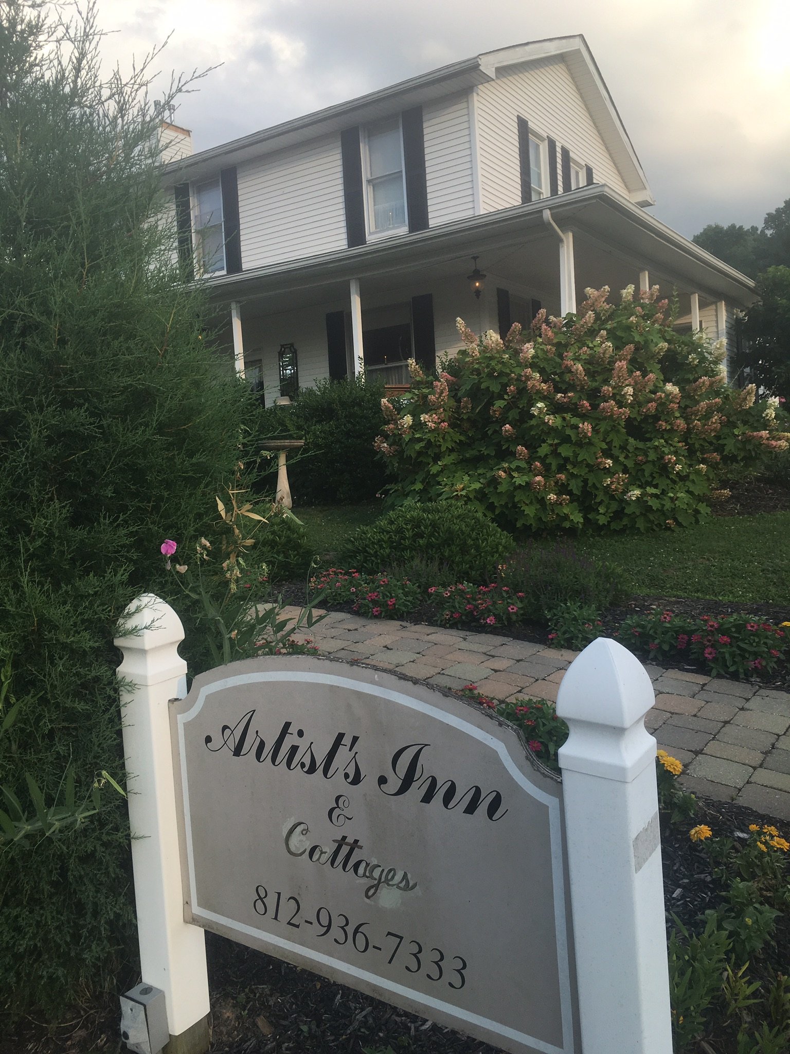 Artists Inn & Cottages-官方