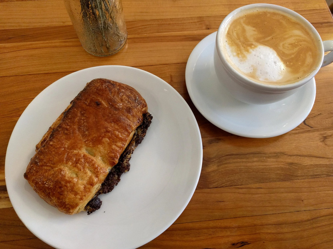 Réunion Bakery & Espresso.