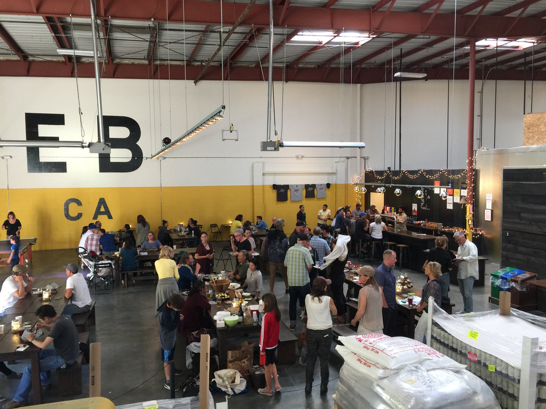 East Brother Beer Company-Point Richmond必去景点