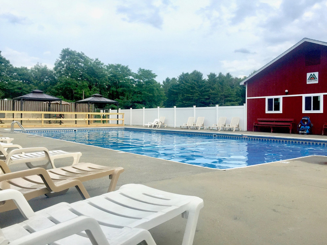 Kampfires Campground, Inn & Entertainment
