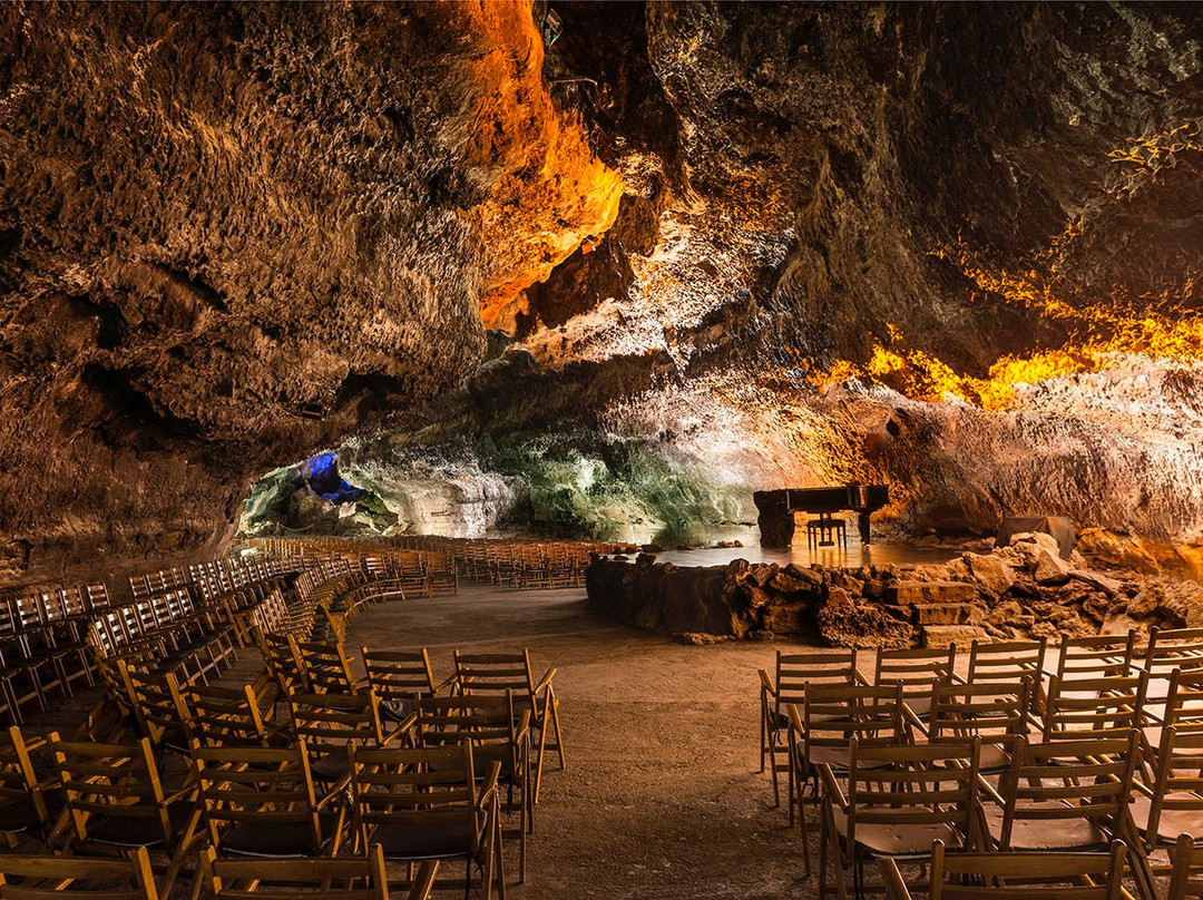 Cueva de los Verdes景点图片
