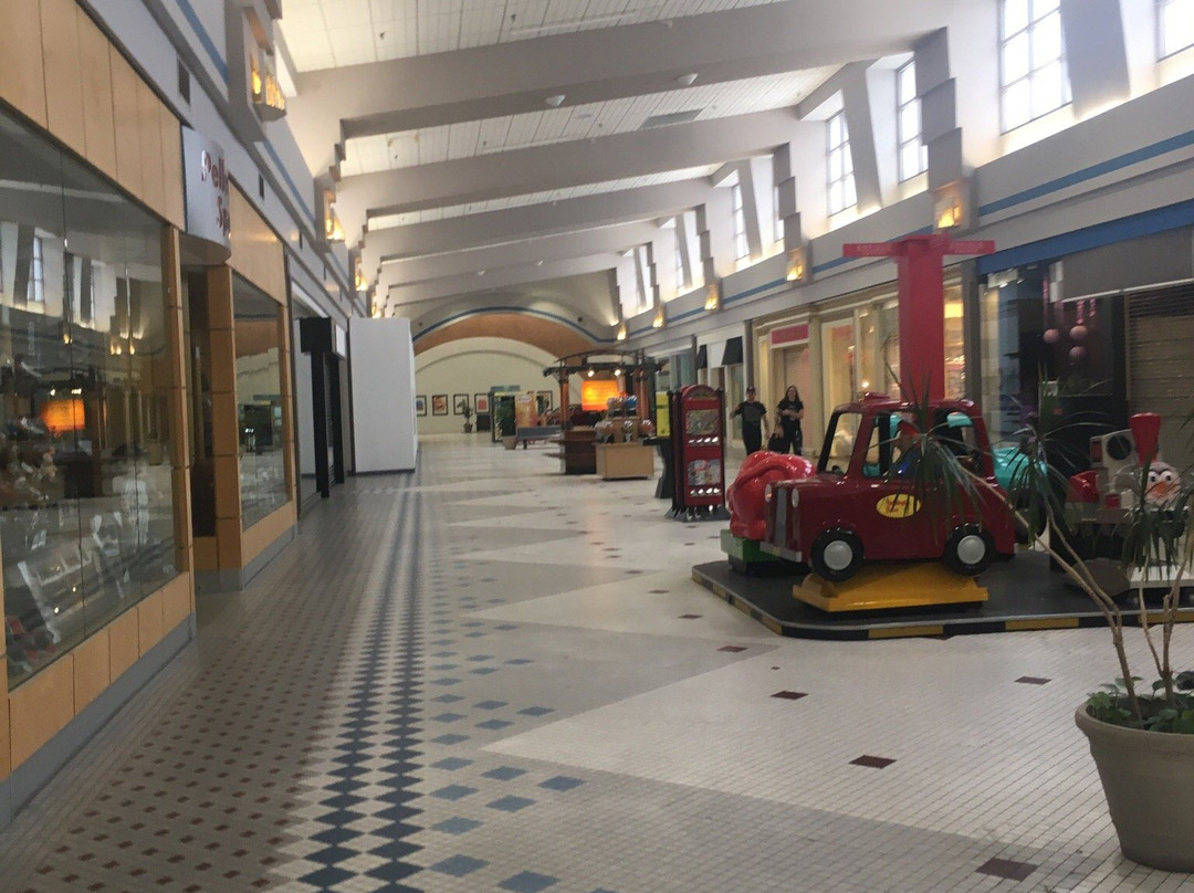 Enfield Square-Enfield必去景点