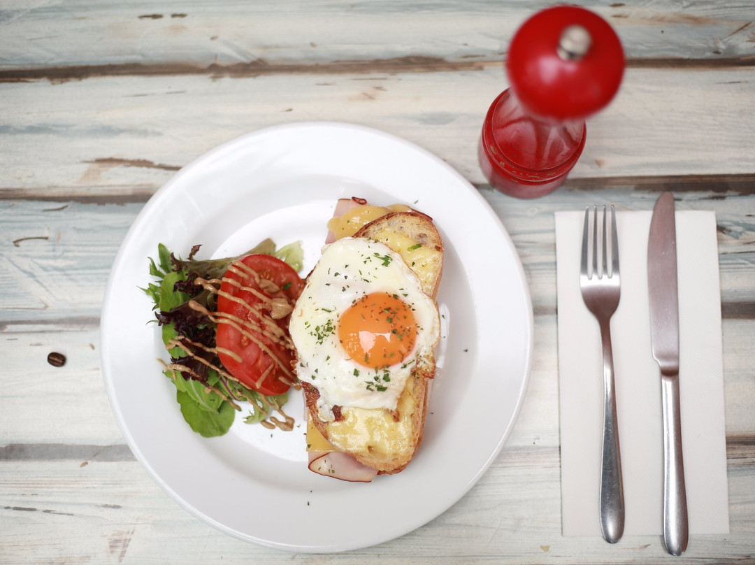 At43 Cafe & Thai Restaurant