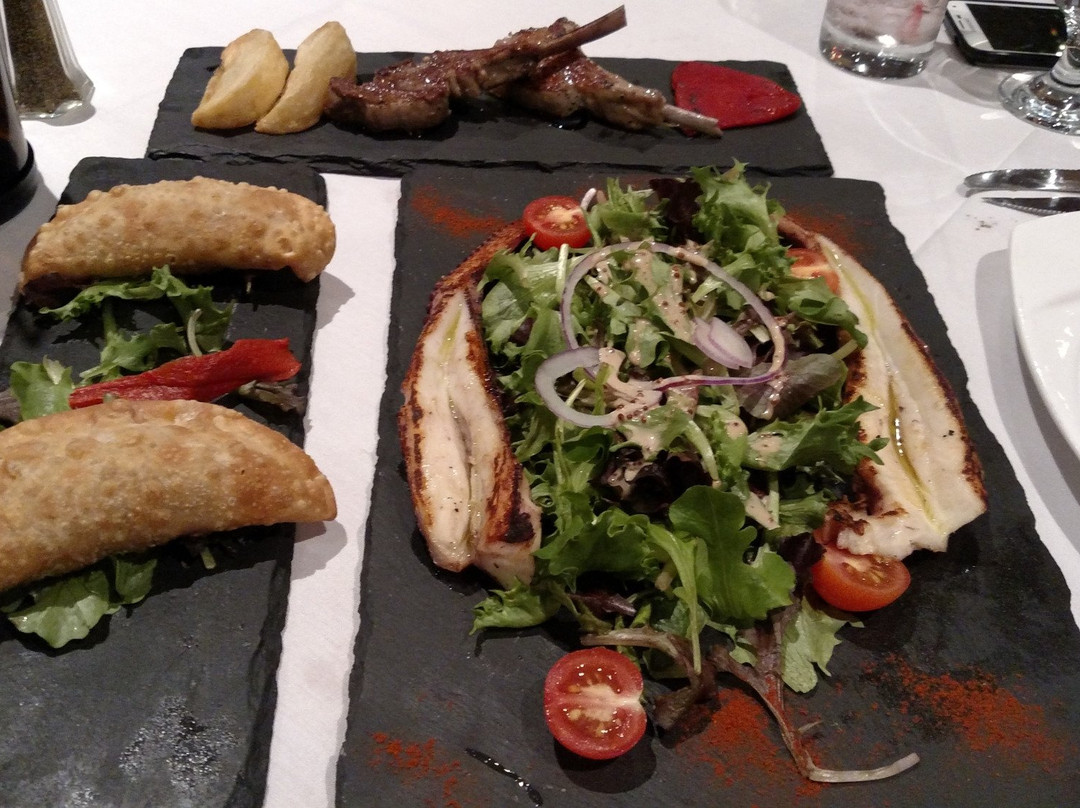 特纳夫莱餐馆和美食-Sayola Restaurant