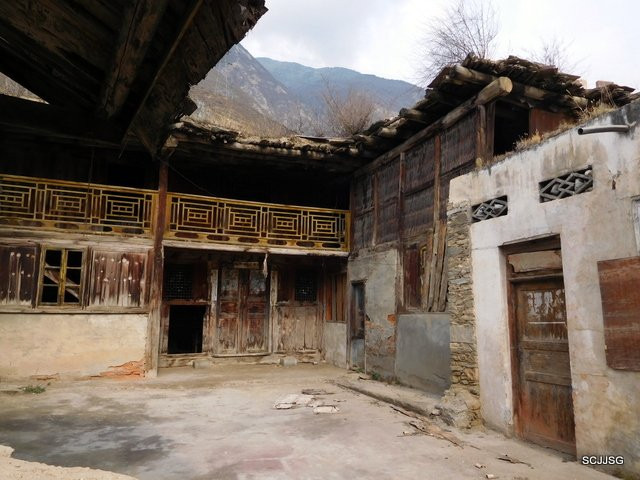 羌乡古寨-茂县必去景点