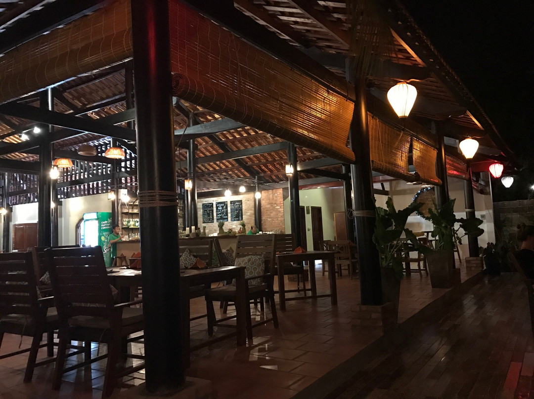 Thanh Kieu Beach Resort Restaurant By The Beach