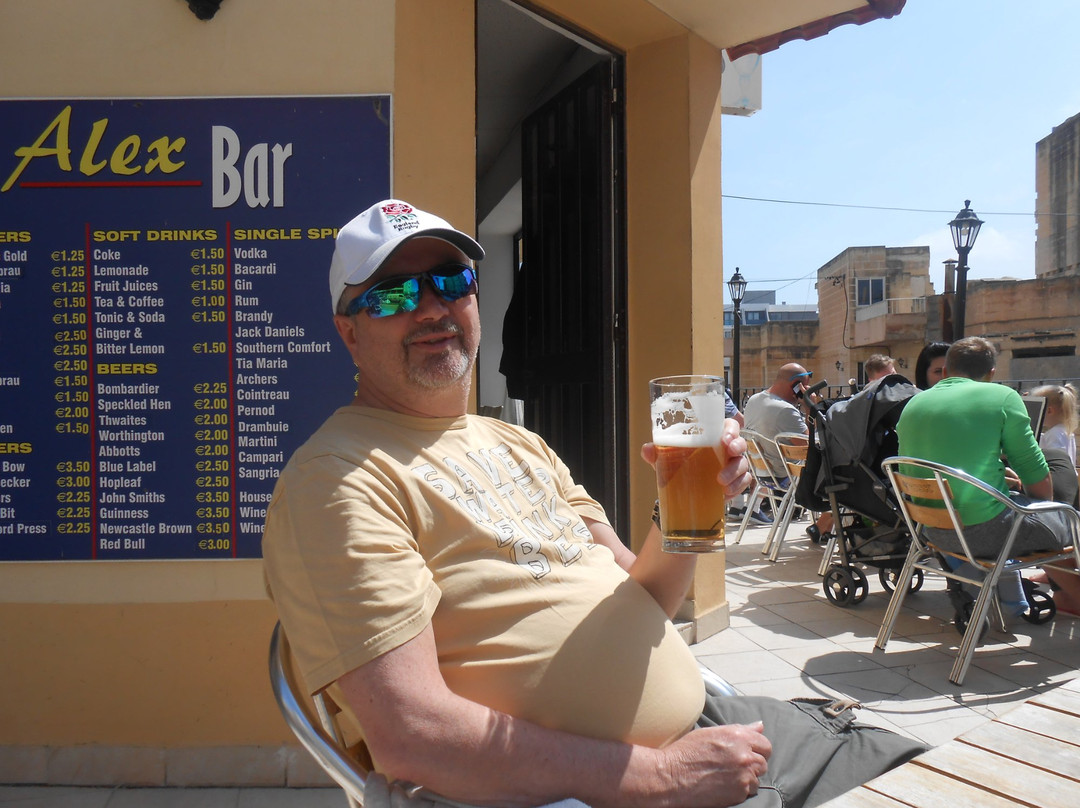 Alex Bar-卡拉必去景点