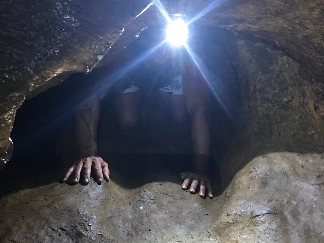 Tham Kaeo Ko Mon Cave景点图片