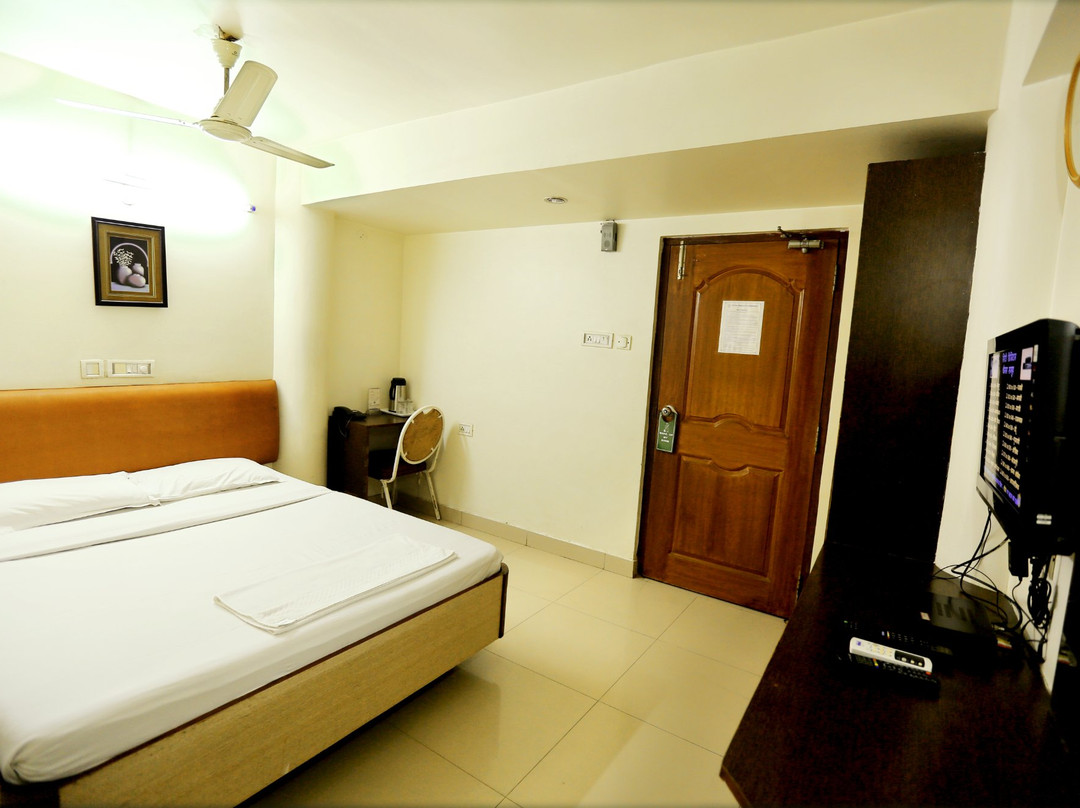 Hotel Swagath Residency主图