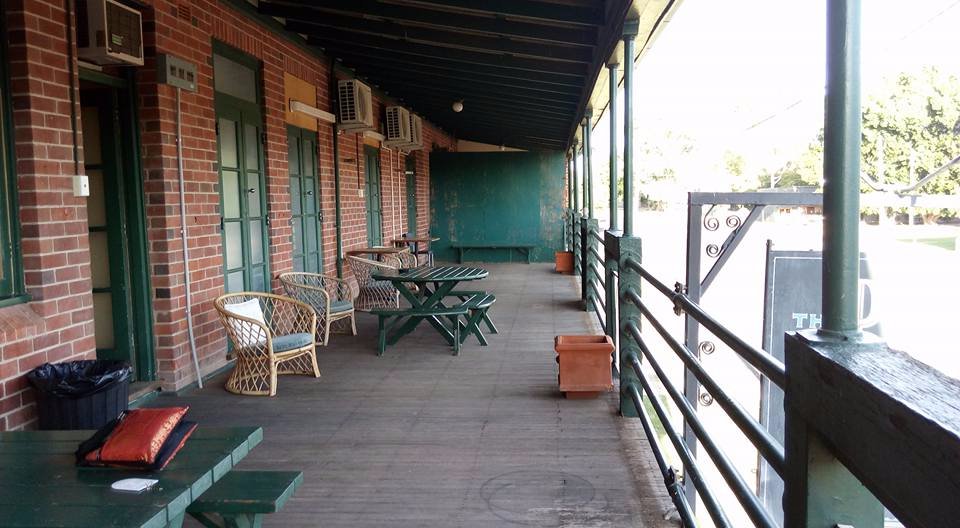 Port Of Bourke Hotel-浴室