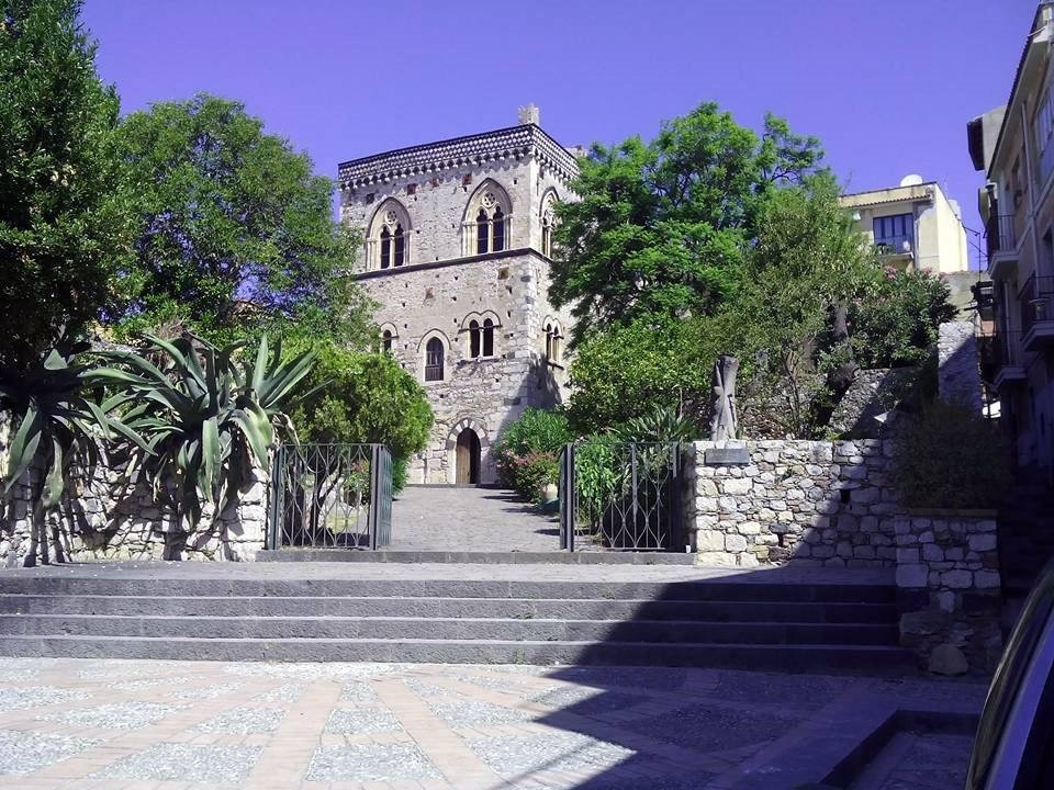 Palazzo Duchi di Santo Stefano景点图片