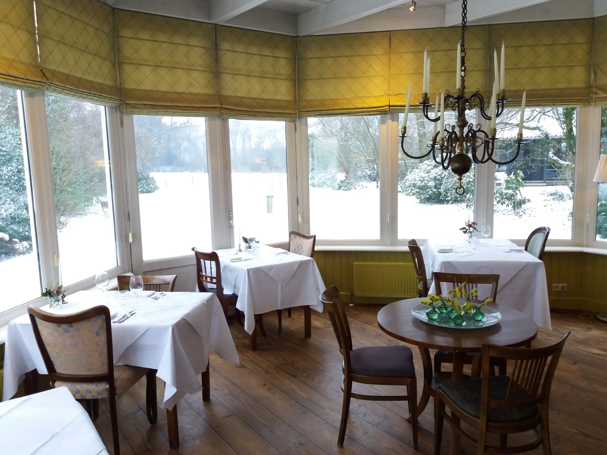 Hotel Restaurant De Jufferen Lunsingh-餐饮
