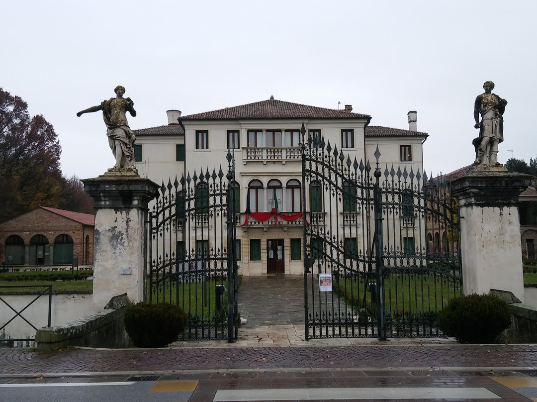 Villa Donà dalle Rose, Romanin Jacur景点图片