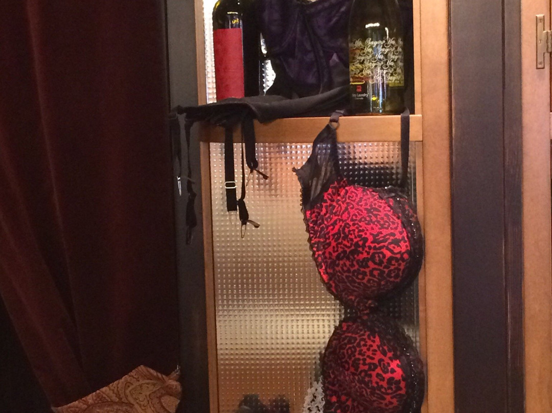 Wine Valley Tours-基洛纳必去景点