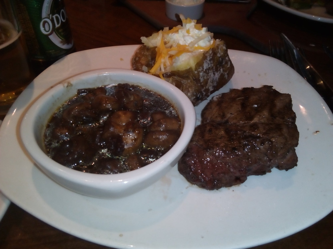 Commerce餐馆和美食-Outback Steakhouse
