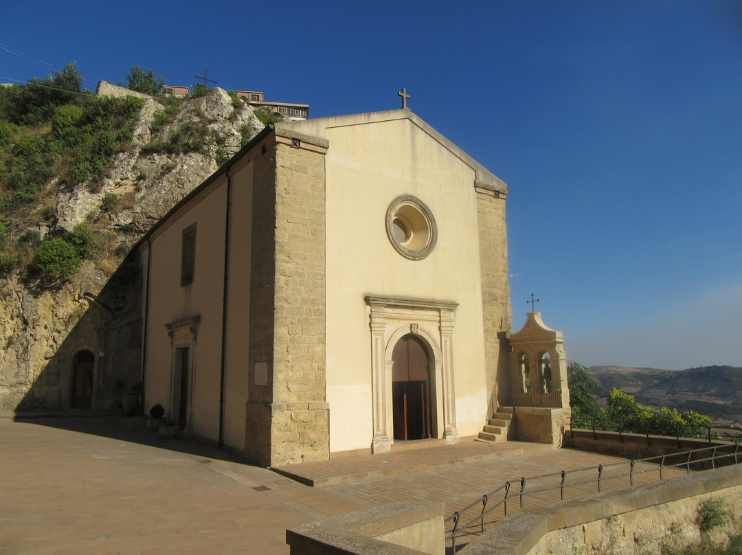 Santuario del SS. Crocifisso di Papardura-Enna必去景点