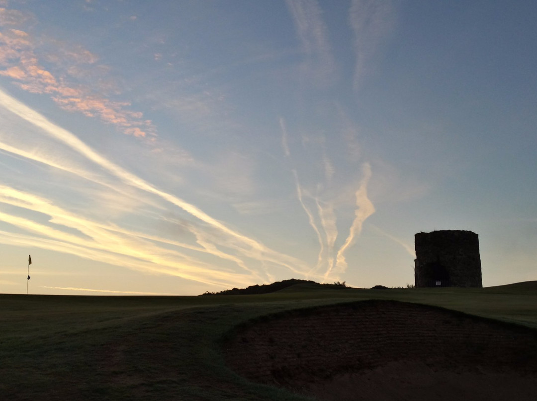 Kirkistown Castle Golf Club景点图片