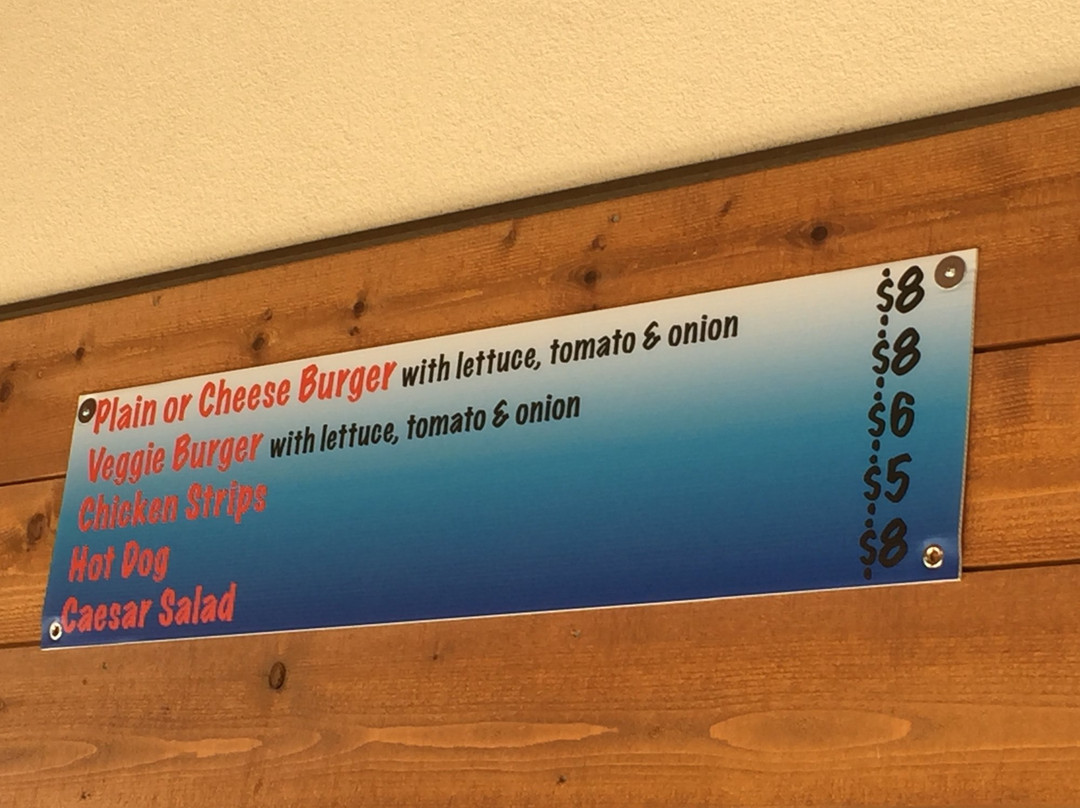 Burnt Cedar Beach-因克莱恩村必去景点