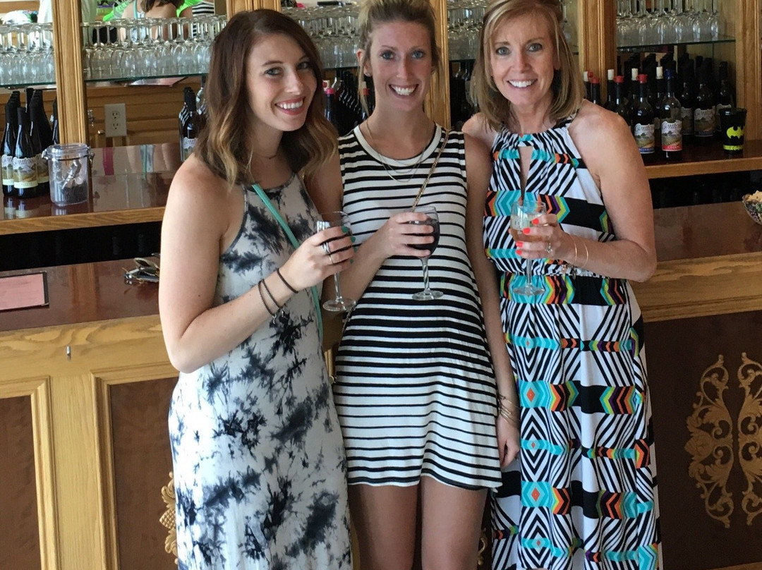 Contessa Wine Cellars Tasting Room-Coloma必去景点