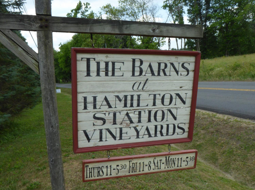The Barns at Hamilton Station Vineyards景点图片