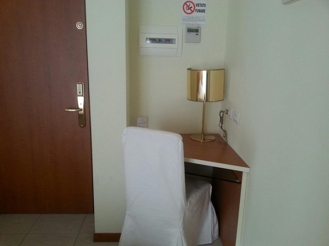 Hotel GF主图