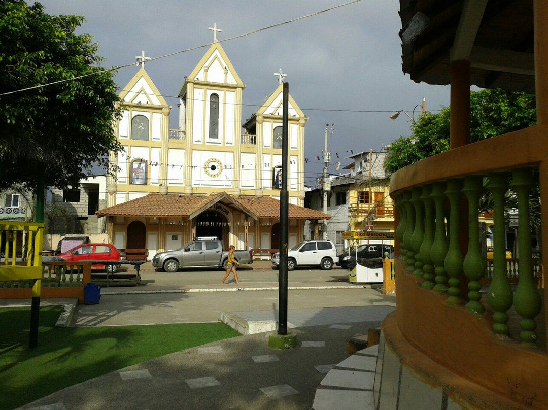 Plaza Comunal-Montanita必去景点