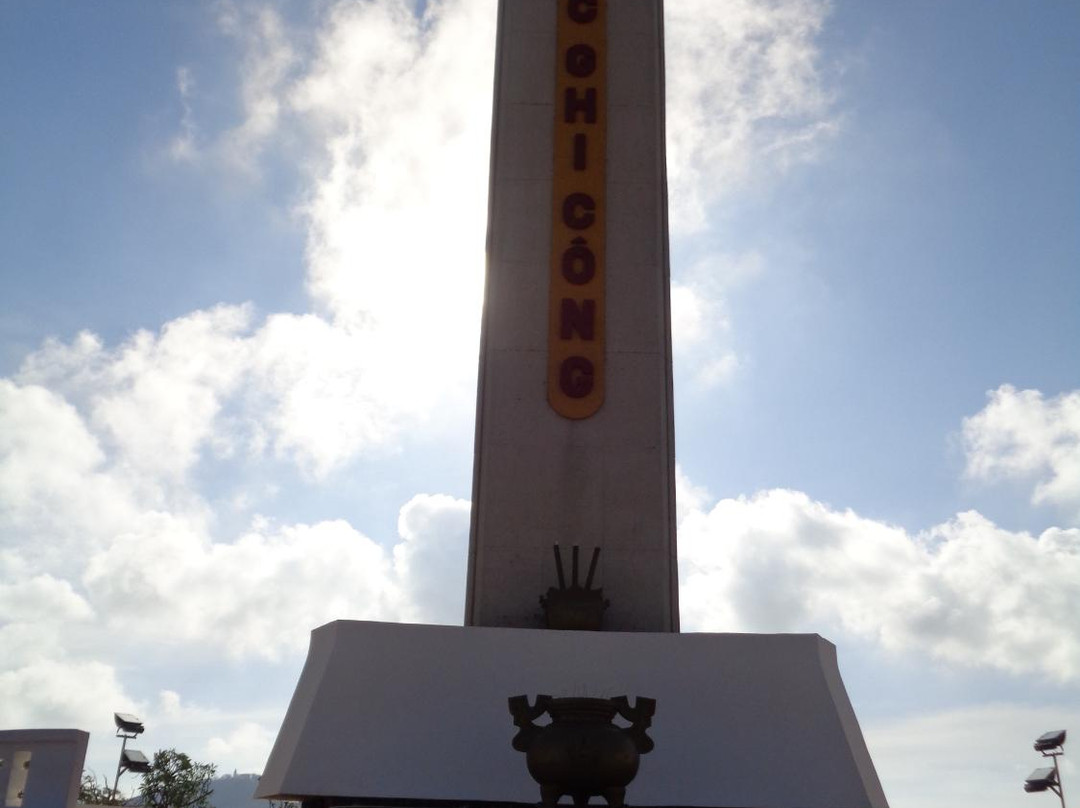 Martyrs' Memorial-头顿必去景点