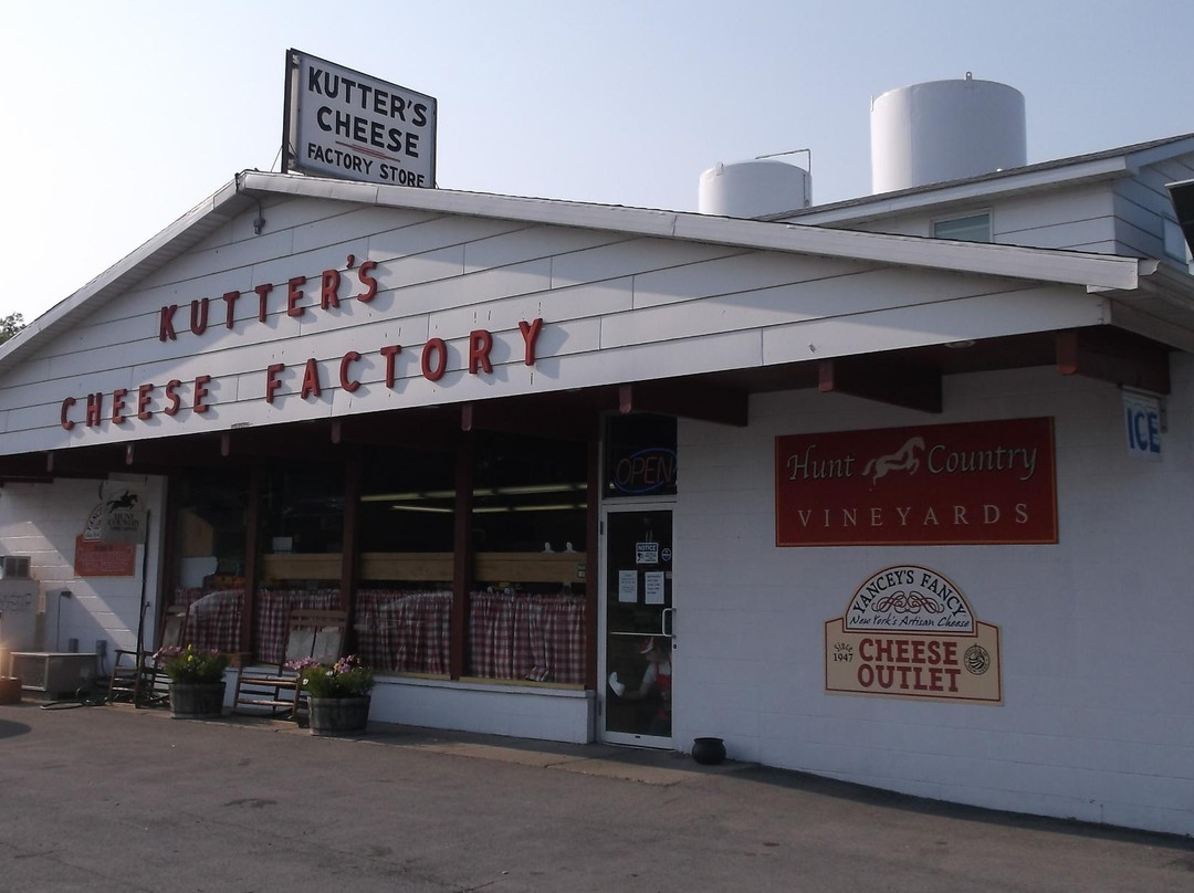 Kutter's Cheese Factory Store-Corfu必去景点