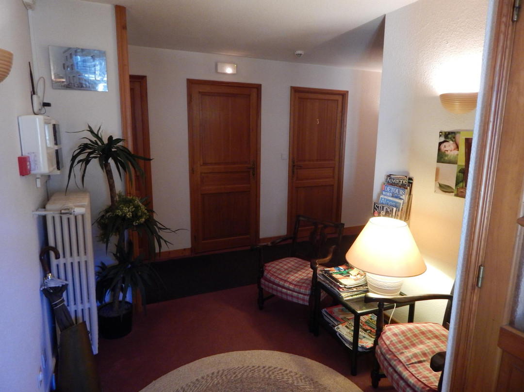 Hôtel Restaurant Le Dolmen主图