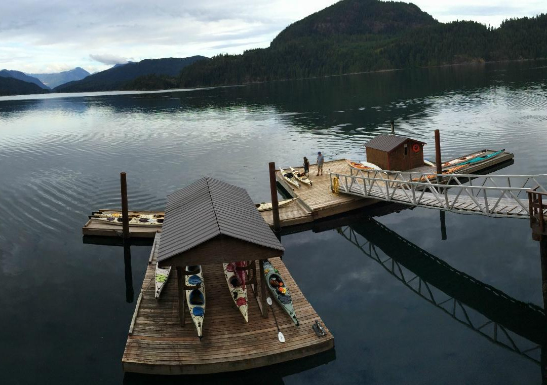 Discovery Islands Lodge