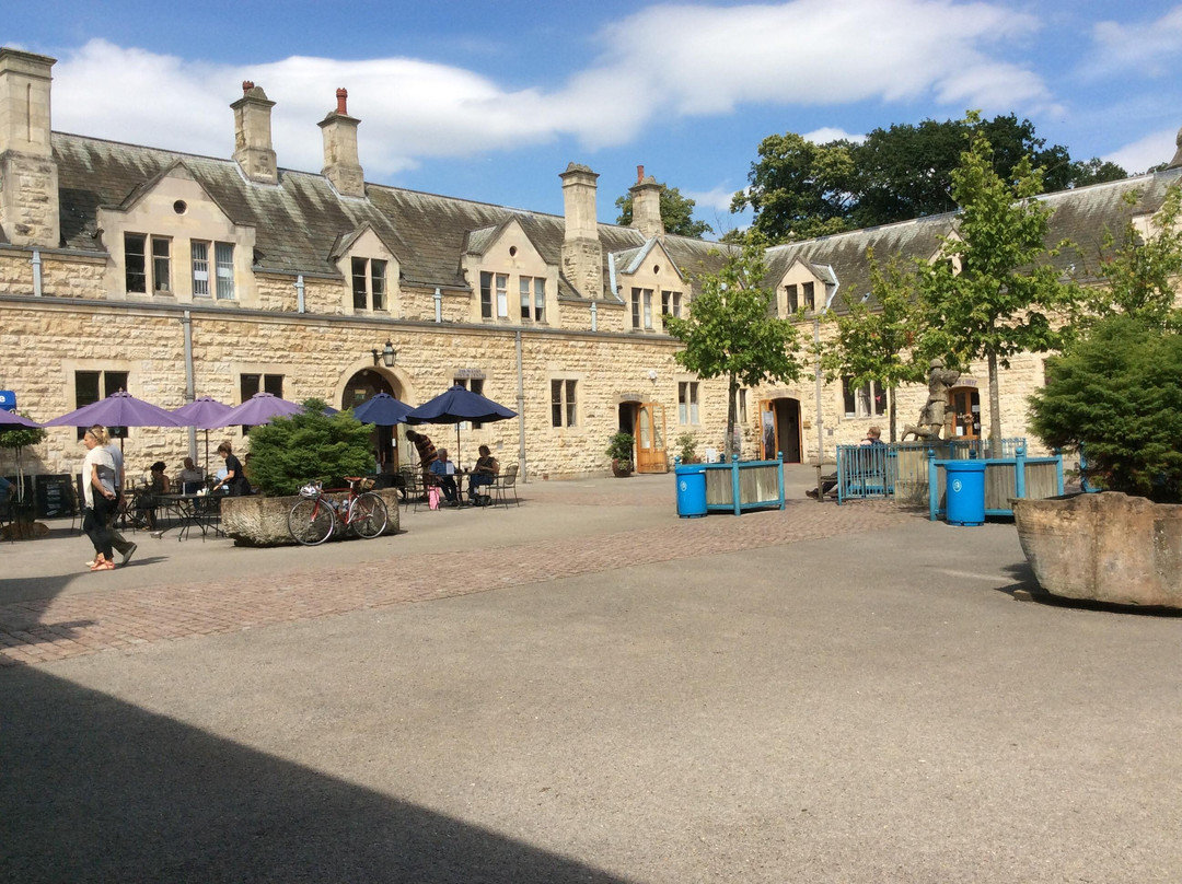 Thoresby Courtyard and Gallery景点图片