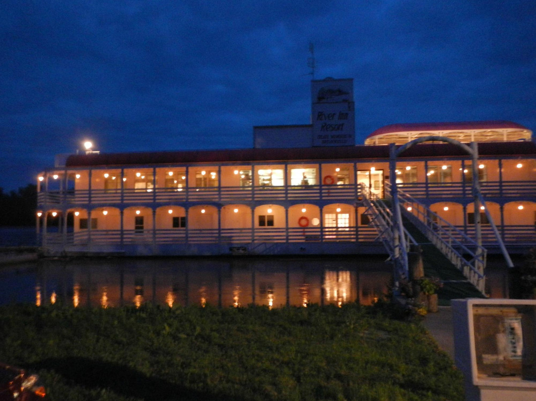 River Inn Resort主图