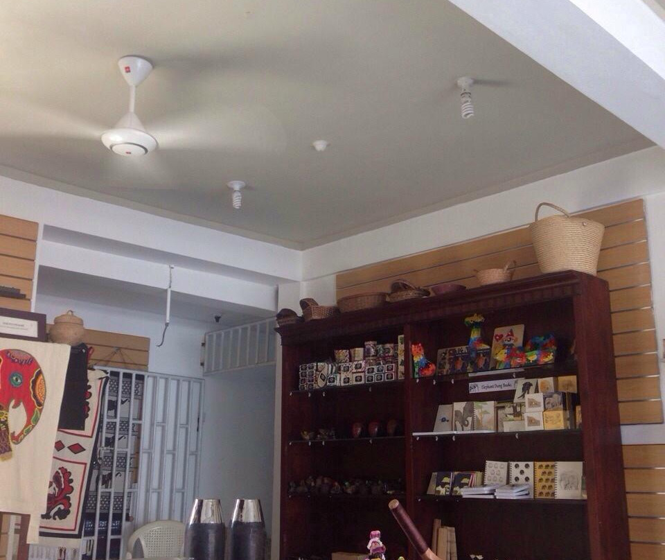 The Touch Boutique景点图片