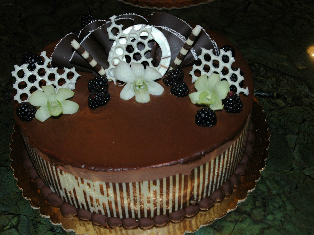 Lana's Dazzling Desserts