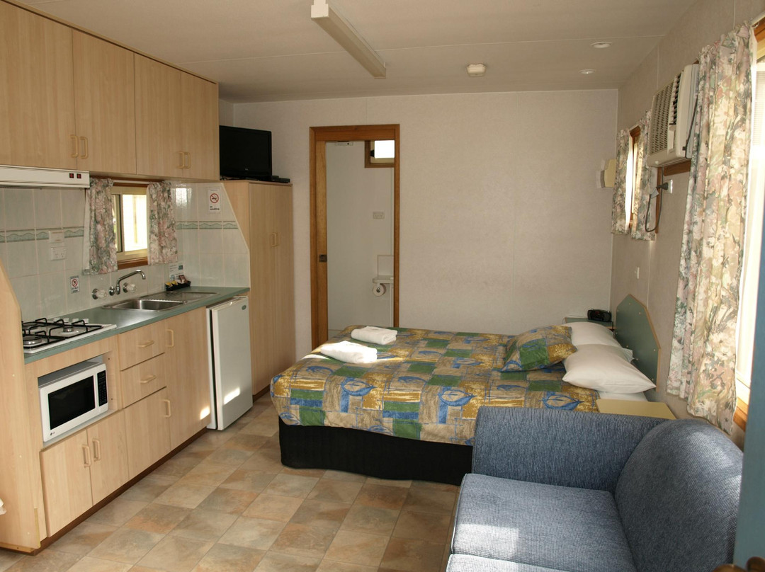 Cowra Holiday Park